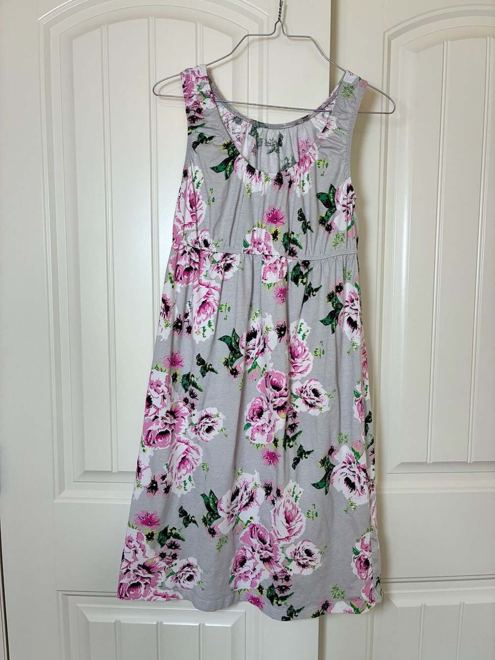Baby Be Mine Gray Floral Maternity Nursing Gown Size M